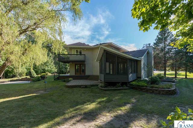 38102 Honeysuckle Lane, North Mankato, MN 56003