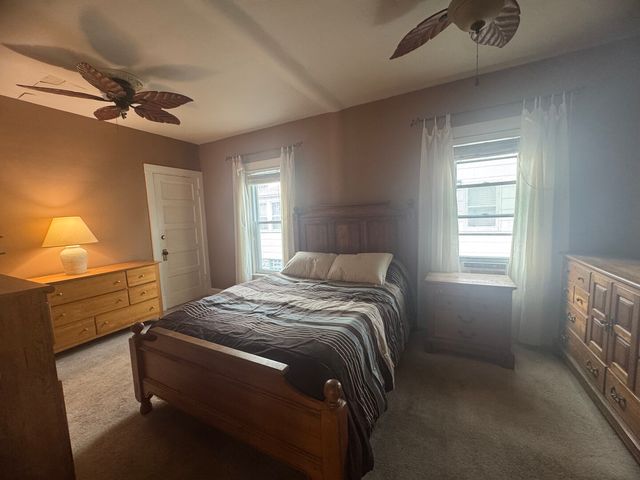 912 Vine Street, Joliet, IL 60435