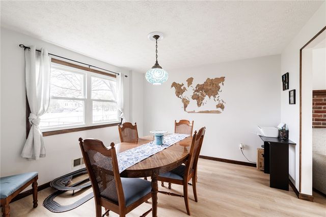 311 Squire Dale Lane, Greece, NY 14612