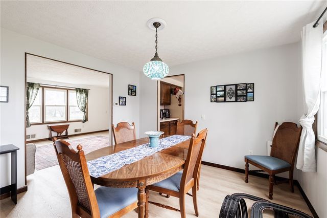 311 Squire Dale Lane, Greece, NY 14612