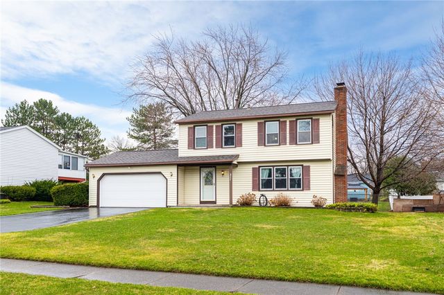 311 Squire Dale Lane, Greece, NY 14612