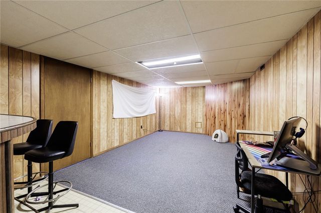 311 Squire Dale Lane, Greece, NY 14612