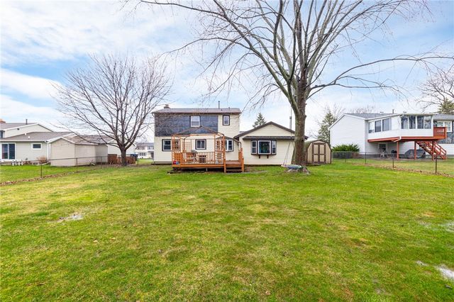 311 Squire Dale Lane, Greece, NY 14612