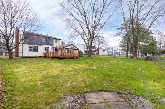 311 Squire Dale Lane, Greece, NY 14612