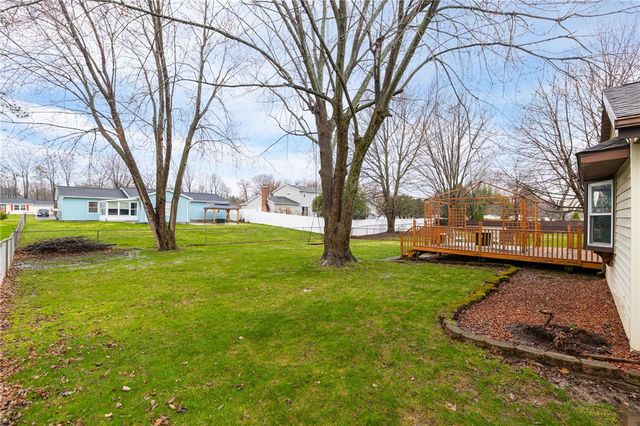 311 Squire Dale Lane, Greece, NY 14612