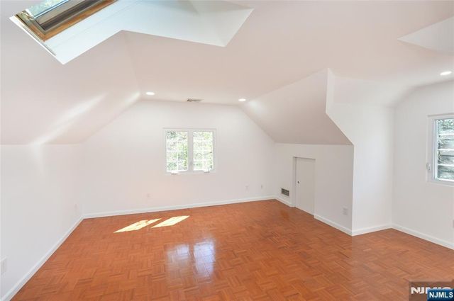 17-23 Berdan Avenue, Fair Lawn, NJ 07410