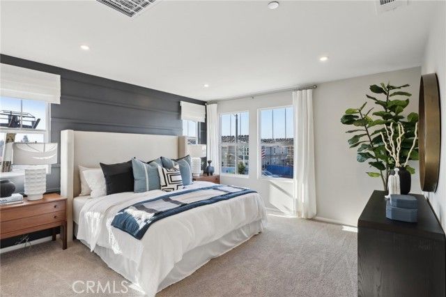 15513 April Dawn Way 5, Fontana, CA 92336