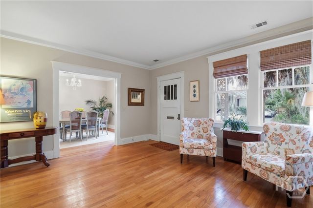 225 E 51st Street, Savannah, GA 31405