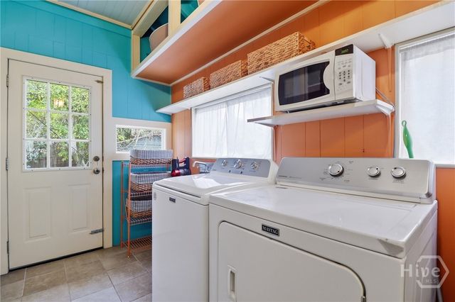 225 E 51st Street, Savannah, GA 31405