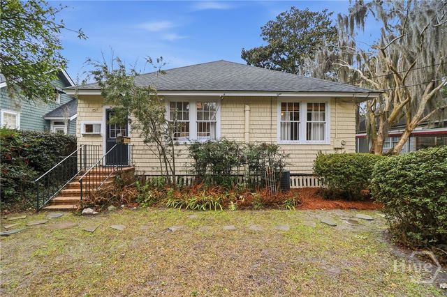 225 E 51st Street, Savannah, GA 31405