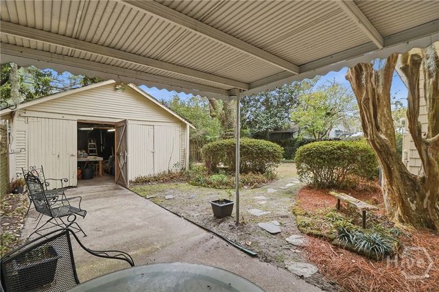 225 E 51st Street, Savannah, GA 31405