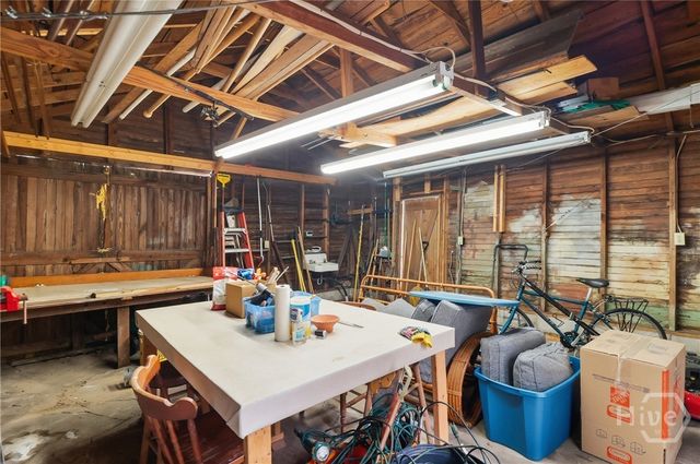 225 E 51st Street, Savannah, GA 31405