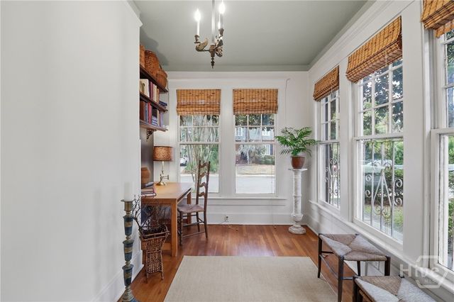 225 E 51st Street, Savannah, GA 31405