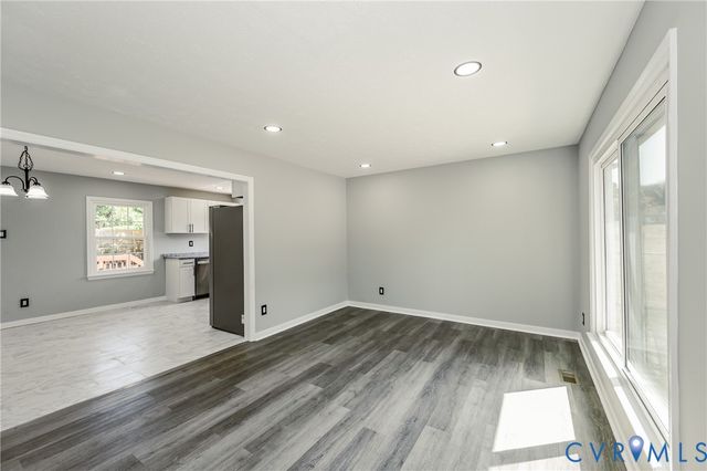 303 Knight Dr, Henrico, VA 23223