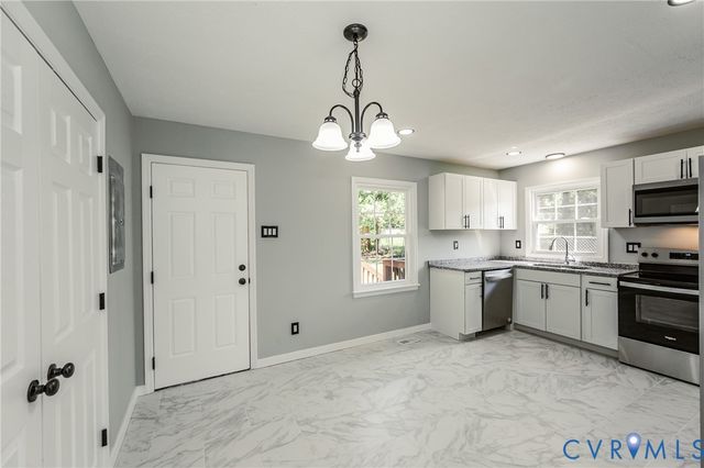 303 Knight Dr, Henrico, VA 23223