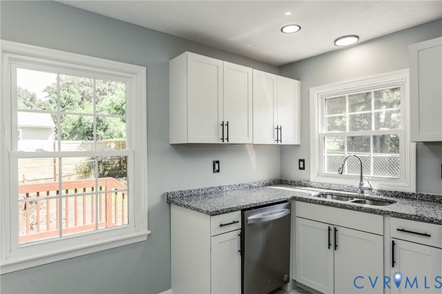 303 Knight Dr, Henrico, VA 23223