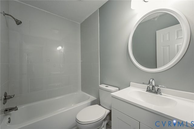 303 Knight Dr, Henrico, VA 23223
