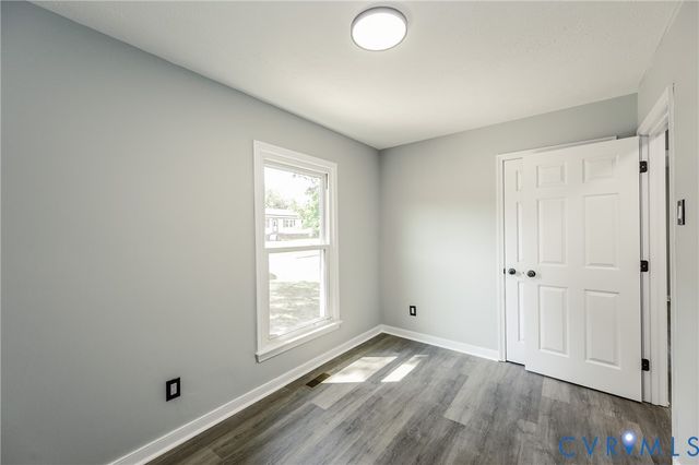 303 Knight Dr, Henrico, VA 23223