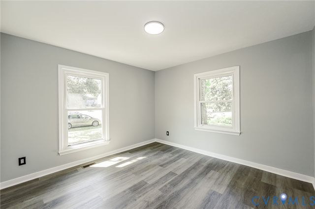 303 Knight Dr, Henrico, VA 23223