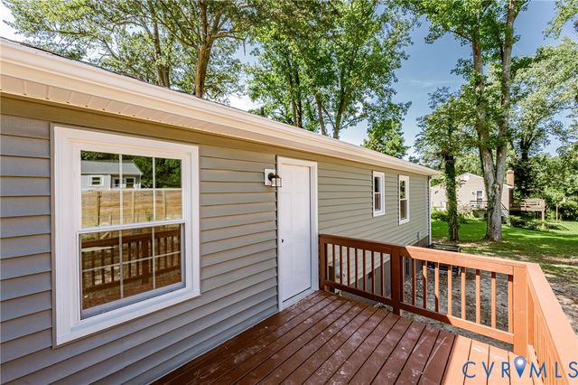 303 Knight Dr, Henrico, VA 23223