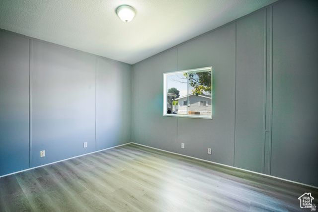 3303 S HANOVER PARK DR, West Valley City, UT 84119