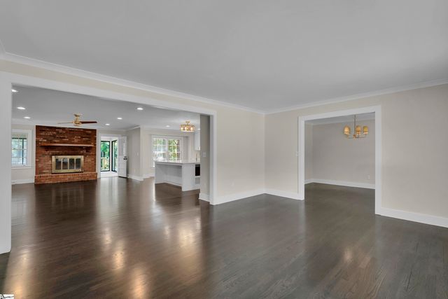 12 Compton Drive, Greenville, SC 29615