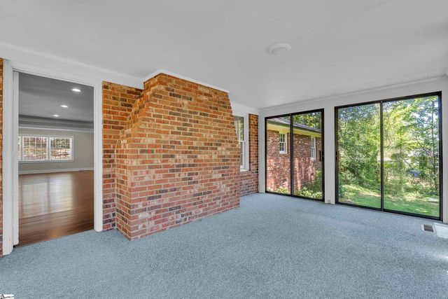 12 Compton Drive, Greenville, SC 29615