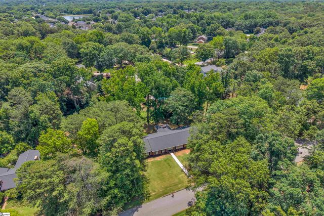 12 Compton Drive, Greenville, SC 29615