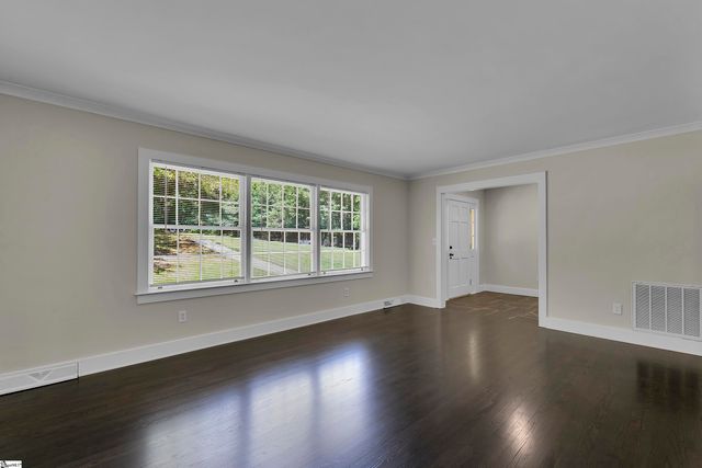 12 Compton Drive, Greenville, SC 29615