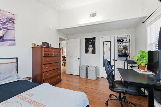 232 Mitchell St, Conway, AR 72034