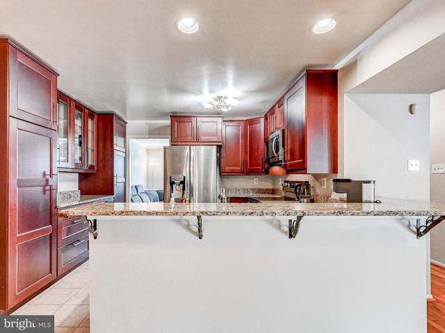 32 OLD CREEK CT, Owings Mills, MD 21117