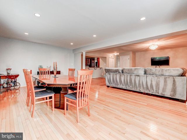 32 OLD CREEK CT, Owings Mills, MD 21117