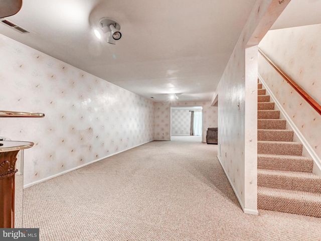 32 OLD CREEK CT, Owings Mills, MD 21117