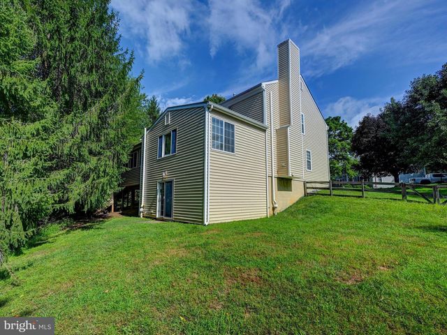 32 OLD CREEK CT, Owings Mills, MD 21117