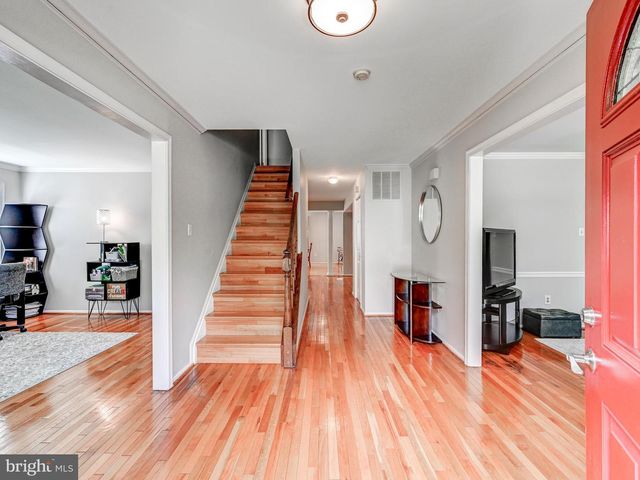 32 OLD CREEK CT, Owings Mills, MD 21117