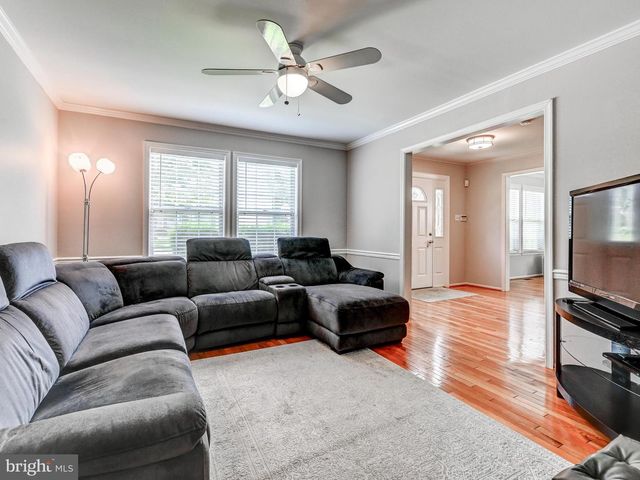 32 OLD CREEK CT, Owings Mills, MD 21117