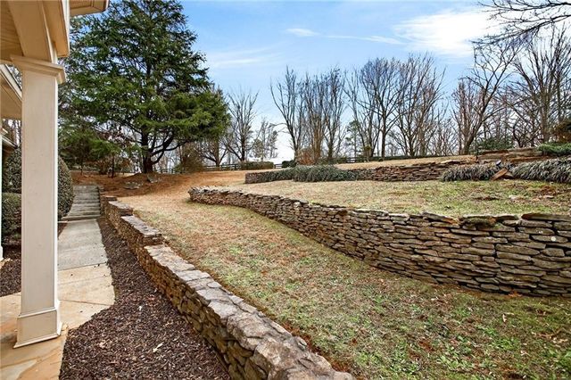 1010 Little River Way, Alpharetta, GA 30004