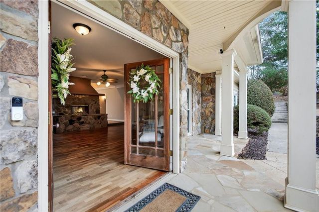 1010 Little River Way, Alpharetta, GA 30004