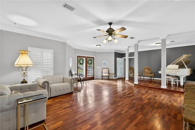 1010 Little River Way, Alpharetta, GA 30004