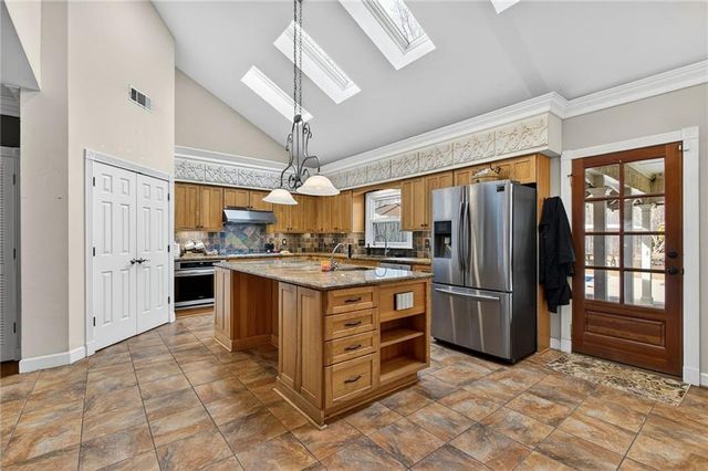 1010 Little River Way, Alpharetta, GA 30004