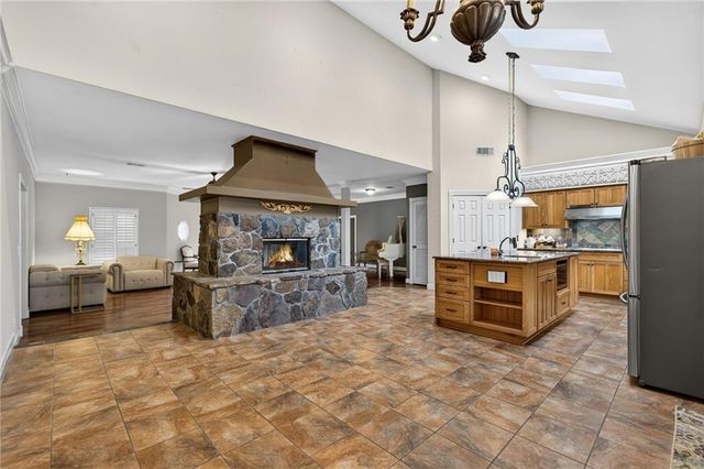 1010 Little River Way, Alpharetta, GA 30004