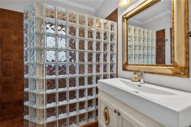 1010 Little River Way, Alpharetta, GA 30004