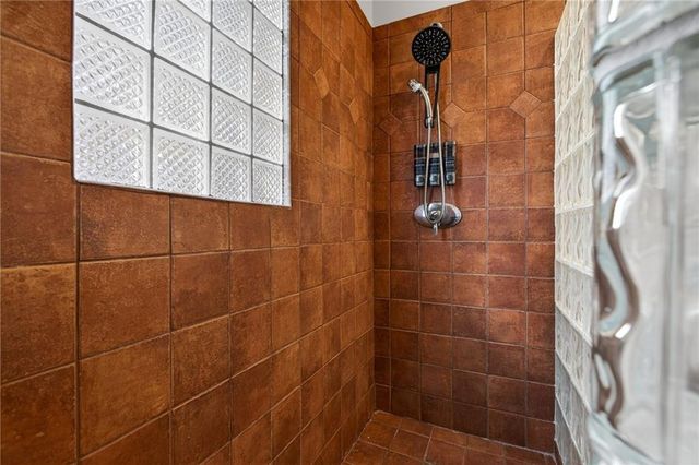 1010 Little River Way, Alpharetta, GA 30004