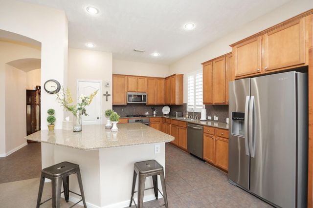 12707 Portales Pointe Lane, Tomball, TX 77377