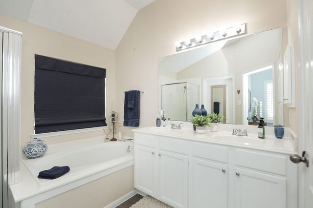 12707 Portales Pointe Lane, Tomball, TX 77377