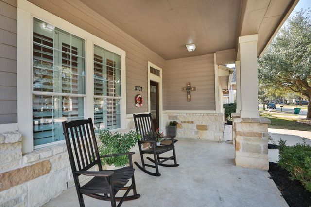 12707 Portales Pointe Lane, Tomball, TX 77377