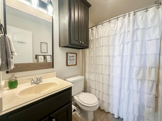 4806 PINEHURST DRIVE, Wichita Falls, TX 76310