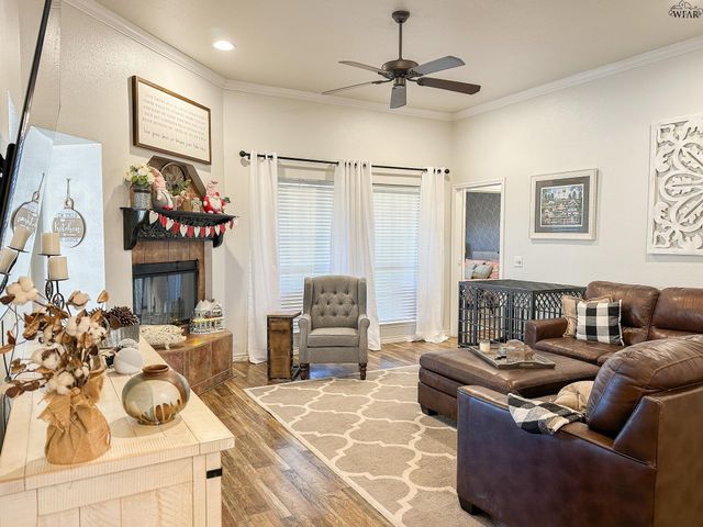 4806 PINEHURST DRIVE, Wichita Falls, TX 76310