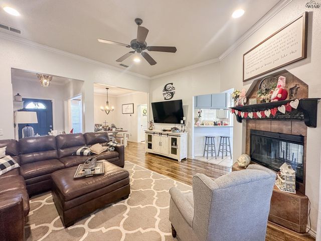 4806 PINEHURST DRIVE, Wichita Falls, TX 76310