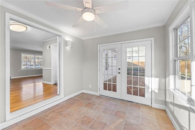 6102 W 67th Terrace, Overland Park, KS 66204